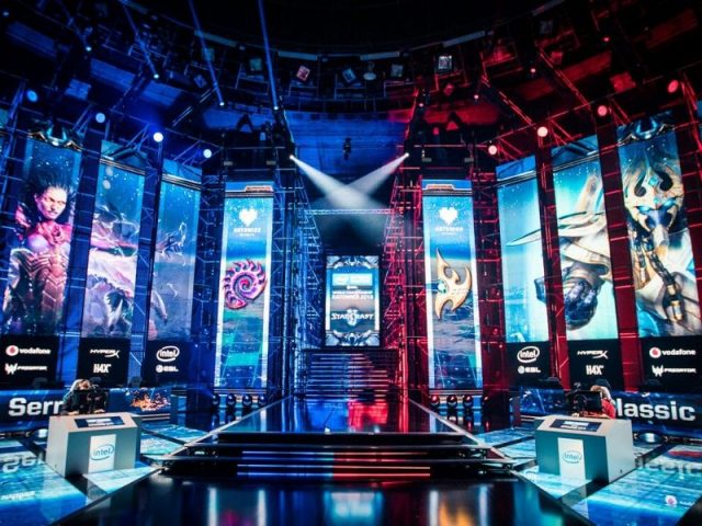 avustralya-intel-extreme-masters-etkinligi-melbourne-sehrine-tasiniyor